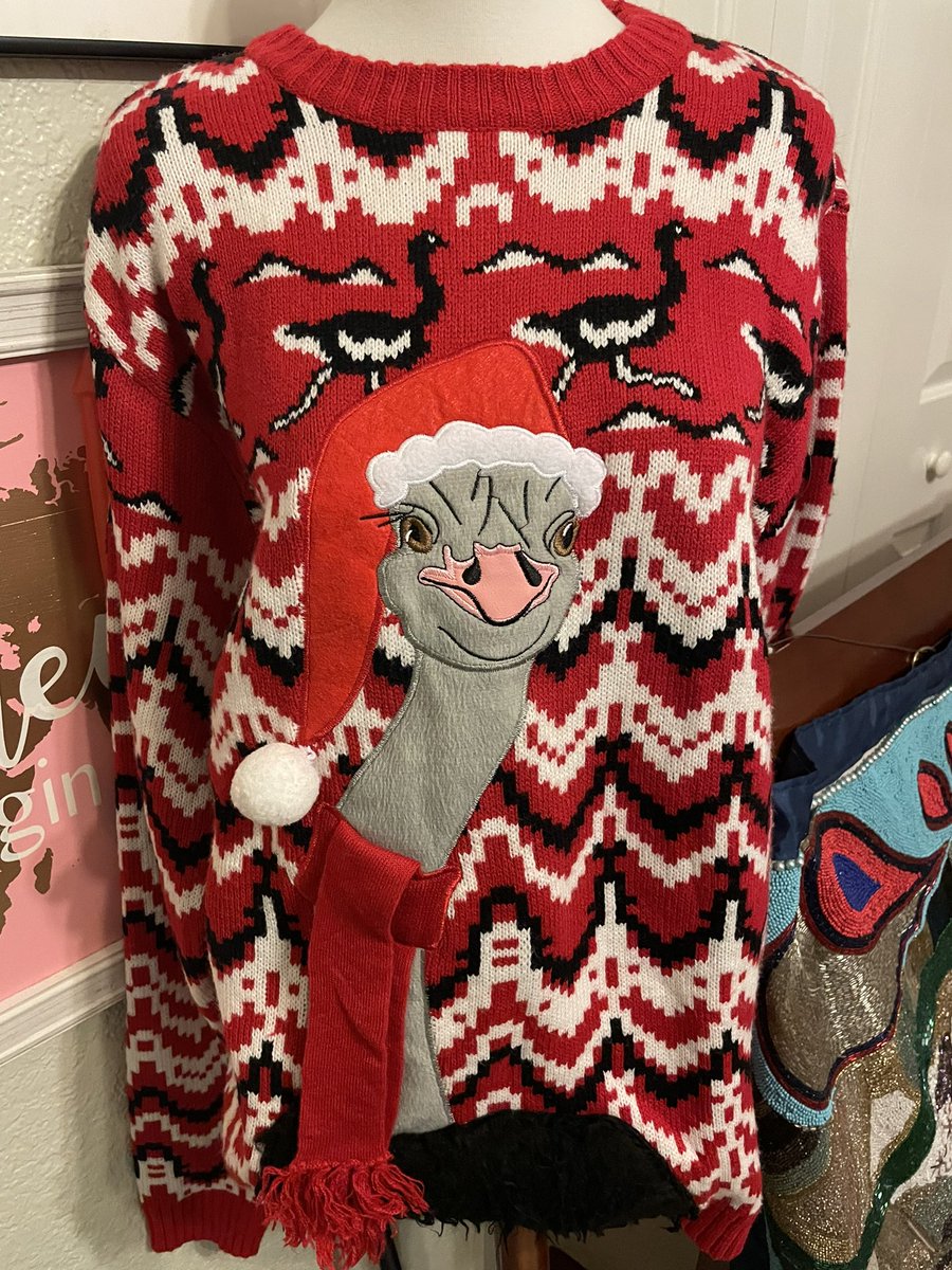 I think I’ll wear this sweater when I leave the house today, temps will drop into the 30s 🥶 

Share a pic of your ugly sweater 👇🏼👇🏼👇🏼

#NationalUglySweaterDay