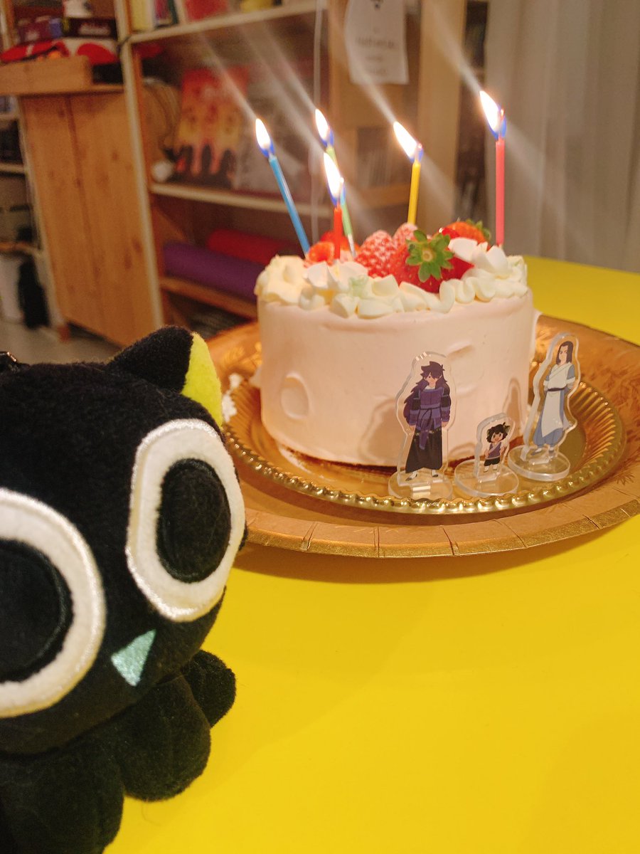 InkLxh's tweet photo. フォロワーさんたちとクリスマス会でした🎄
久しぶりにでかいスクリーンで本編見たんですが何回観ても愛おしくて胸が苦しくて、今年は羅小黒戦記を愛した1年になって本当に充実してました。ろしゃに出逢えてよかった 愛をありがとう…… https://t.co/tlqRuqQLL3
