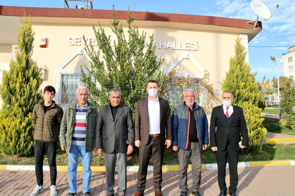 veysidemir63's tweet photo. Karaköprü İlçe kaymakmimiz sayin.yakup kılınçoglu bizi ziyaret ettiler mahallem deki gelişmelerve çalışmalar hakında konuştuk ve mahallem  adına tsk ediyorum.... https://t.co/OISgf0pCvN