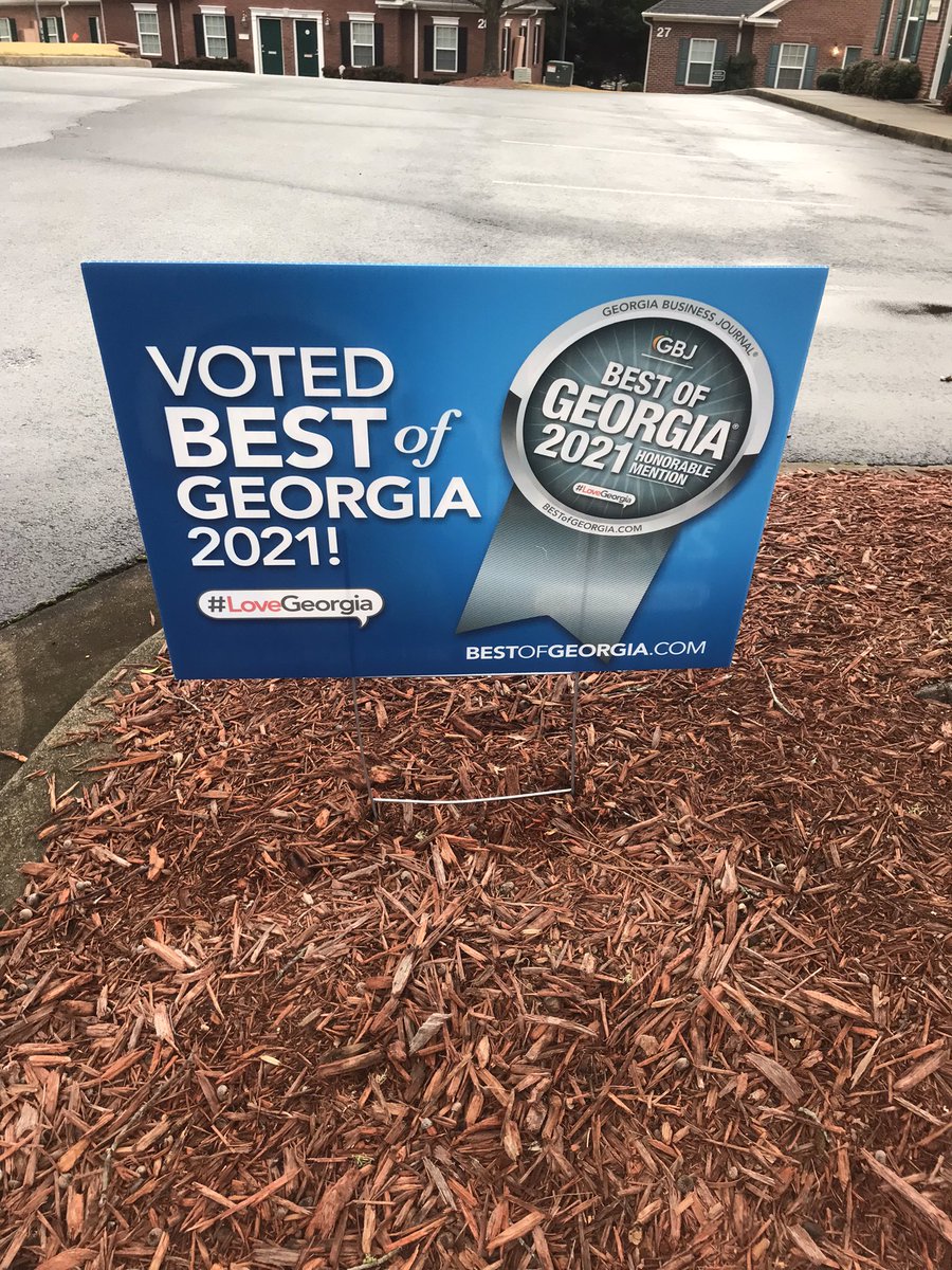 APearson_Writer's tweet photo. Prett neat! My Saturday Gig has a nice sign in the front of the office. That said, on the way to work I’ve mastered getting stuck in traffic by Marietta Square due to all the 5k jingle jogs and turkey trots and Santa Dashes. https://t.co/uhBBVVrH8d