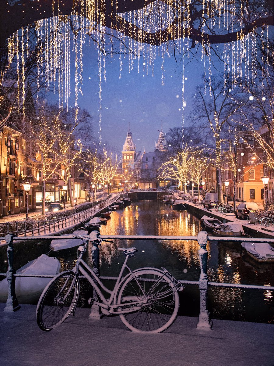 ❄️ Amsterdam'da kış.