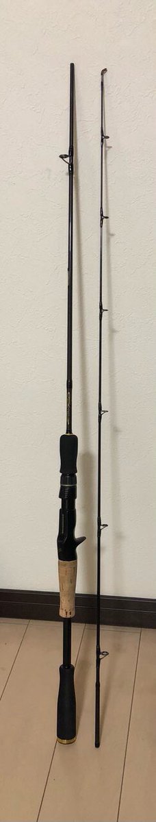 ib_zaku's tweet image. 週末強風で釣りが出来ないと、何かしらロッド作ったり改造したりしてる気がしますがw
バス釣り当時に使ってたメガバスのデストロイヤーF2-57X、2ピースにしてしまった！グリップをコルクにしたのはちょっと失敗感あり…
今後は色々と使おうと思ってます、海でw
#メガバス
#デストロイヤー
#HT800