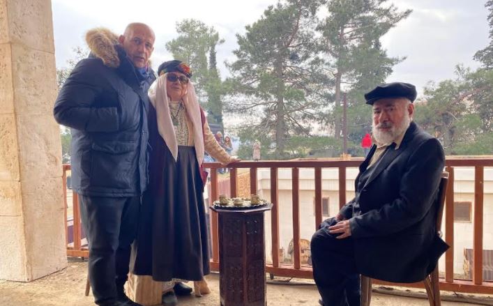 İlyas Salman, Ali Sürmeli, Aliye Uzunatağan gibi ünlüleri buluşturan Elif Ana filmi çekimleri sürüyor! dlvr.it/SFcppJ