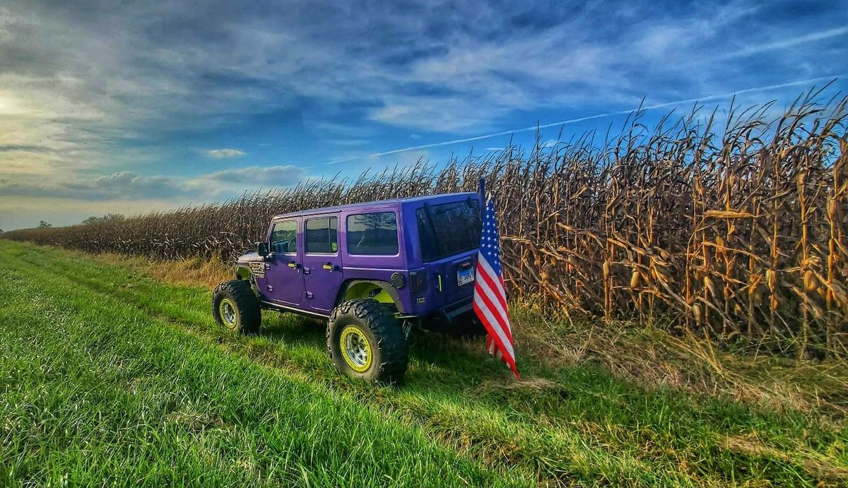 Happy Saturday! #legendary1941 #jeeplife @wve1022 <a href="/Shelli69jeeper/">Michelle Stevens Wagner</a> <a href="/SolarTJChick/">Solar TJ Chick™</a> <a href="/JeepsGreen/">GreenJeepsOnly</a> <a href="/TopJeepers/">Top Jeepers</a> @ReturnCheck <a href="/DirtLifeApparel/">Dirt Life Apparel</a> <a href="/rpx53/">Rod O|||||||O</a> <a href="/agocs_jodi/">Jodi</a> <a href="/steelecreations/">Beverly Steele</a> <a href="/7026saki/">saki7026</a> #jeep <a href="/Kirby98tj/">Capt Fred☠lllllll☠ 🏴‍☠️</a> <a href="/ItsaJeepWorld/">ItsaJeepWorld</a> <a href="/KrawlAmerica/">Krawl America®OlllllllO</a> @Jeephoodshots
📸 (kt_thundrrjku) on Instagram