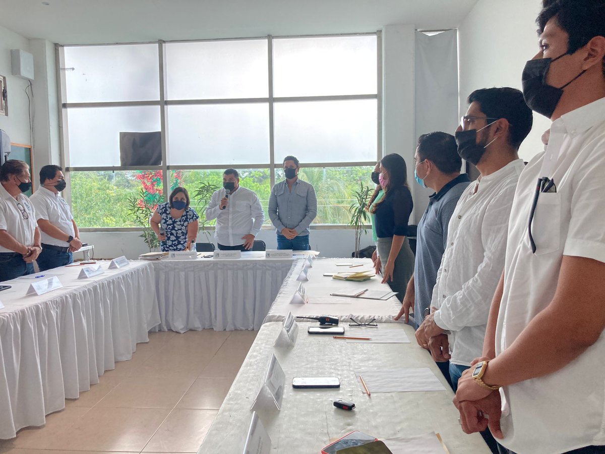 cuqroo's tweet photo. Los instrumentos de #participaciónciudadana fortalecen la planificación de las ciudades. 
Participamos en la Instalación del Consejo Consultivo Permanente de Desarrollo Urbano de #PuertoMorelos. Agradecemos al H. Ayuntamiento por la invitación.
#DesarrolloSostenible https://t.co/UfpJyiaQ0z