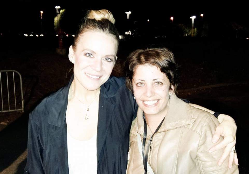 PHILODASILVA's tweet photo. Un très bon anniversaire ma championne 🎉🥂🎊 d'énormes pensées et des bisous en cette journée ❤️😘 @veronicdicaire  ❤️ https://t.co/xBYWIovJRG