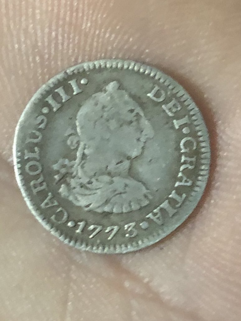TomainiMatthew's tweet photo. I found this a while ago and had it was so crusted thought it was a dirty dime. Finally had a chance to clean up my clad and there it was after tumbling. Such a beauty . Now I wish I could figure out which location I found it lol. #metaldetecting https://t.co/s6Ni5RhBU6