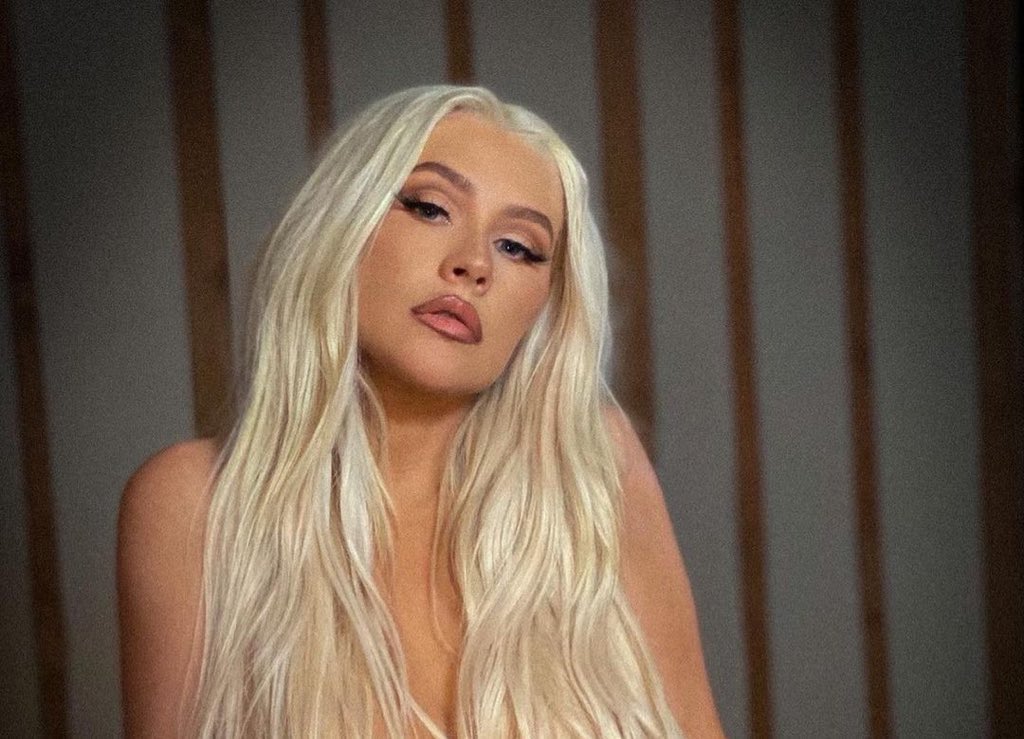 happy 41st birthday to the legendary and iconic. christina aguilera.