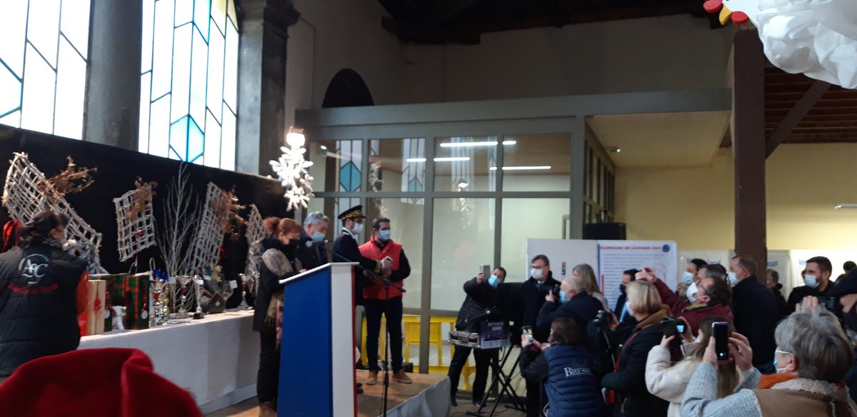 Événement gourmand ce jour à Louhans Les Glorieuses Séance roulage👍marché et remise des  Prix partenaire CA 
Un grd bravo aux éleveurs <a href="/PMeryl/">Perrier Meryl</a> <a href="/Naty648/">Nathalie haelvoet</a> @LauroJeanChris1 <a href="/Catheri54541427/">Catherine</a>