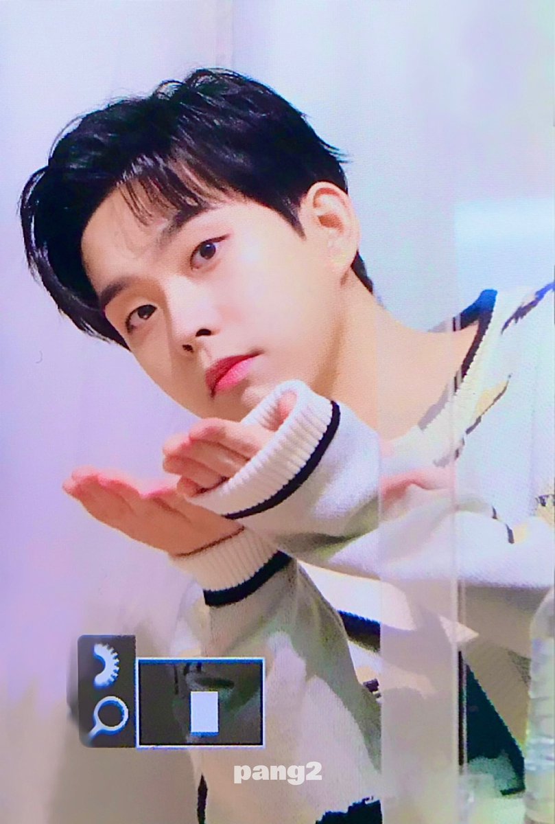 pang2x3's tweet photo. 211218 

#루시 #최상엽 https://t.co/GcHtkU7KXG