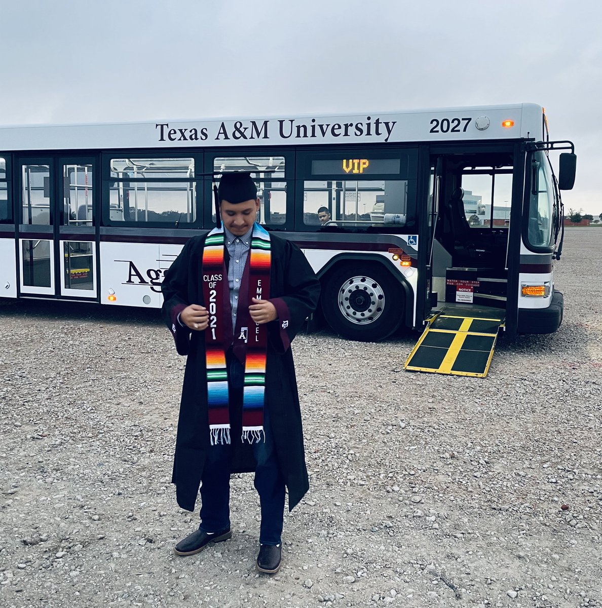 soyaleevilla's tweet photo. Congratulations Emmanuel #TAMUgrad @TAMU https://t.co/j2cF6lLN7Y