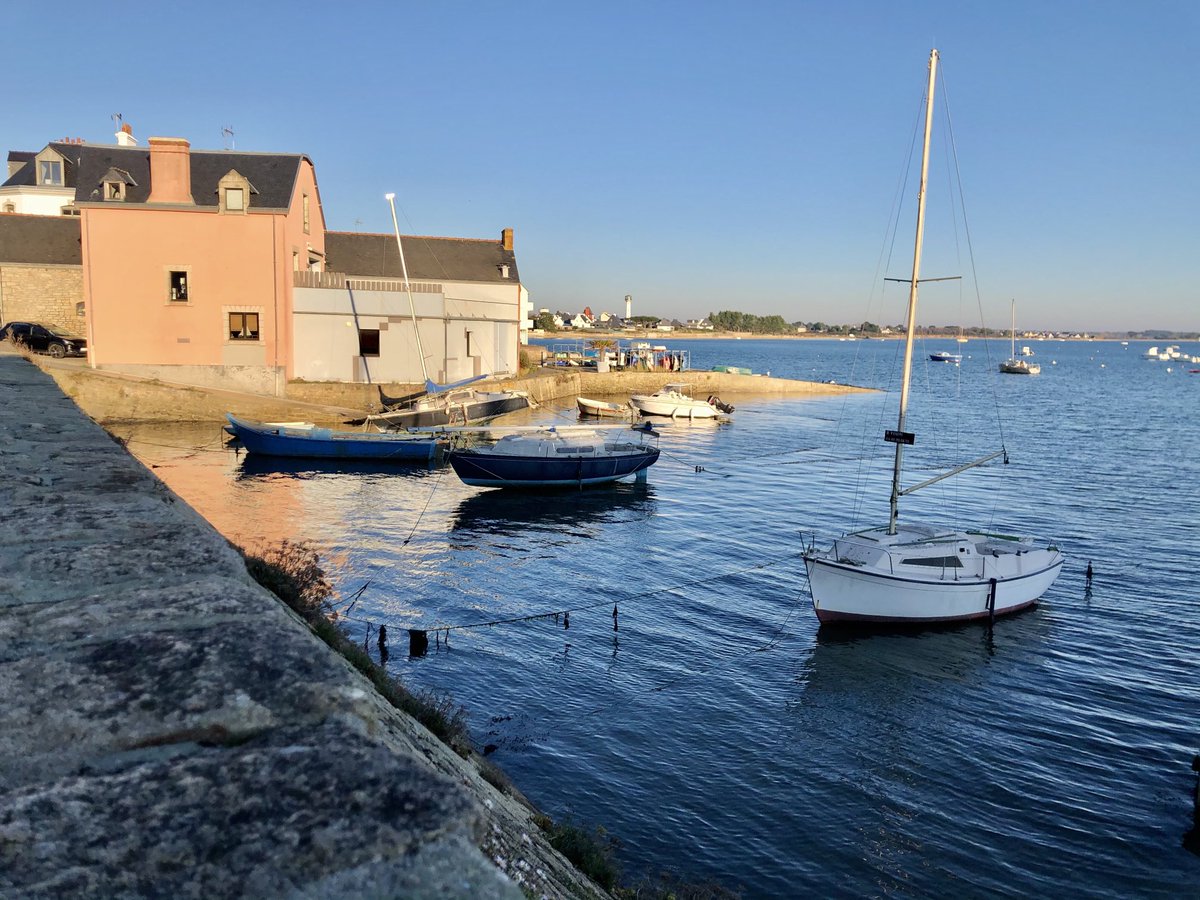 #portlouis #miamorbihan #morbihan #bretagne #bzh #explorebretagne #bretagne_focus_on #bateaux
#breizh 
#bretagnetourisme #brittany #landscape
#bzh #destinationbretagne #jaimelabretagne #beautifulplaces #igersbretagne