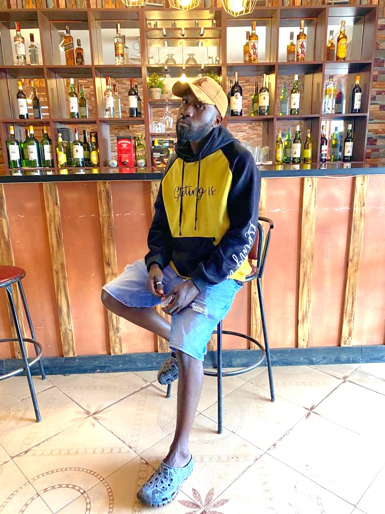 marogenius256's tweet photo. If you cannot do great things, do small things in a great way;
No Money Out All Money In 🤞
#GodFirst🤲
#DonPablo💪 https://t.co/D7Vv2ENJhc
