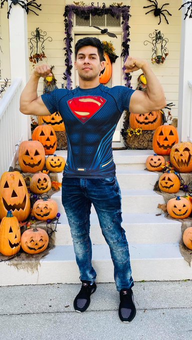 Watch Felipe Santoro's leaked NSFW photo on TwXstars