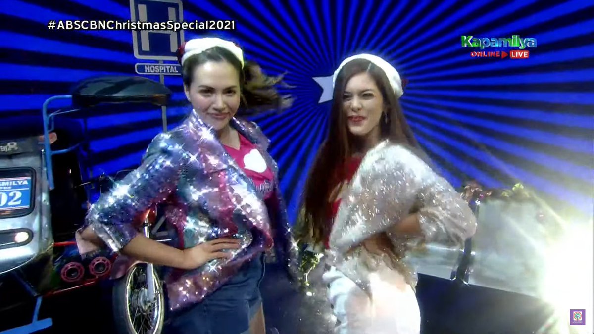ABSCBNpr's tweet photo. 'Di rin pahuhuli ang ladies ng "FPJ's Ang Probinsyano."

#ABSCBNChristmasSpecial2021
#AnditoTayoParaSaIsatIsa https://t.co/0O0NUWlHio