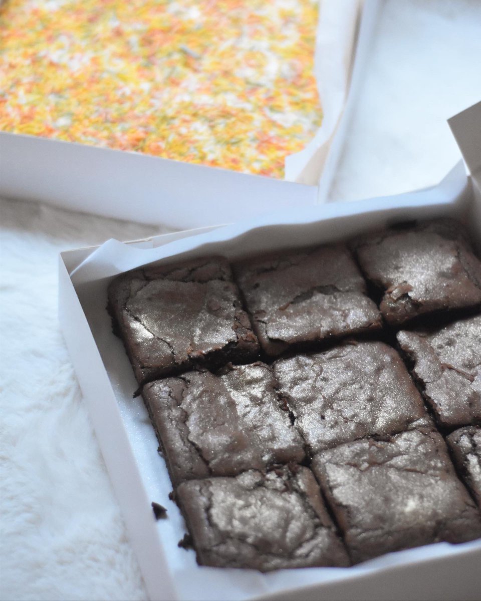 Bakedbysk's tweet photo. Packed&Ready
#brownies #howilikemine https://t.co/WO1FN3nVKo