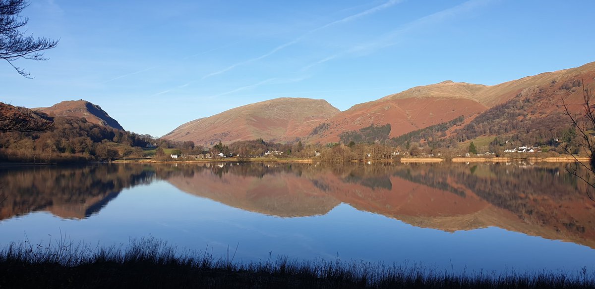 Grasmere today, absolutely stunning but flippin baltic in the shade <a href="/janslss/">Jan's Sandwich Shop</a>