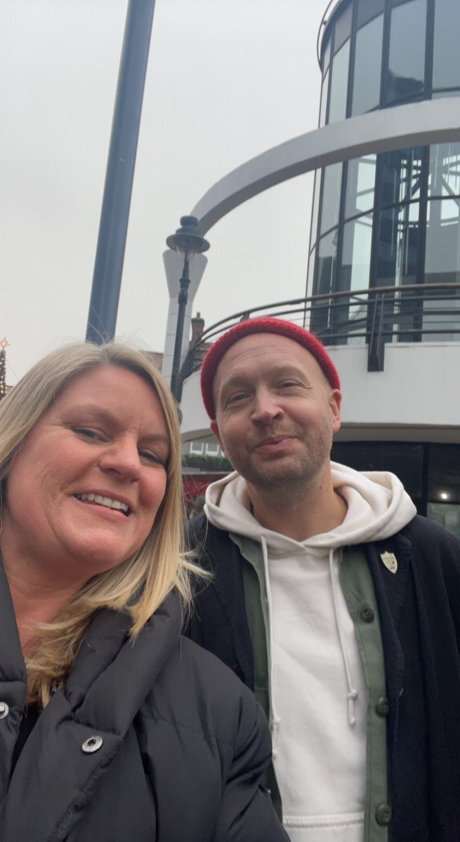 mrsmuls's tweet photo. Great start to #twangmas #TheTwang  Looking forward to tonight @_Phil_Etheridge @the_twang https://t.co/urzusA8IWZ