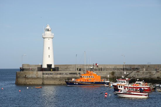 Stunning shots of #Donaghadee in the new BBC TV series #HopeStreet. Great to see <a href="/DonaghadeeRNLI/">Donaghadee Lifeboat</a> in pride of place and the occasional glimpse of the <a href="/RNLI/">RNLI</a> flag hanging on the wall in the pub! #ProudOfOurCrowd