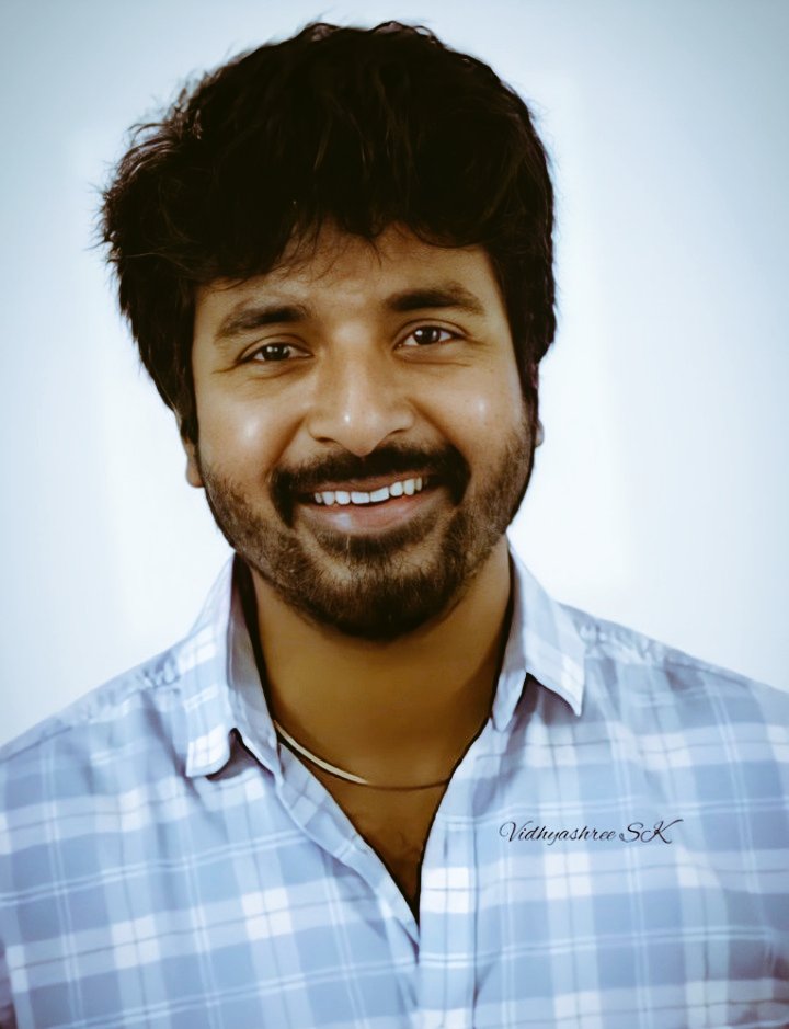 SKDT_Offl's tweet photo. Dear SKians❤We have opened our official @SKDT_Offl account on Instagram🕺we ask for the support of all SK fans who live on Instagram.😂🤗💙
@Siva_Kartikeyan 🤗❤

Follow &amp; support 👍🏼
Link : https://t.co/vjqsMPTgCQ

#DON #Ayalaan #Jalabulajangu https://t.co/eW9bGwYUYw
