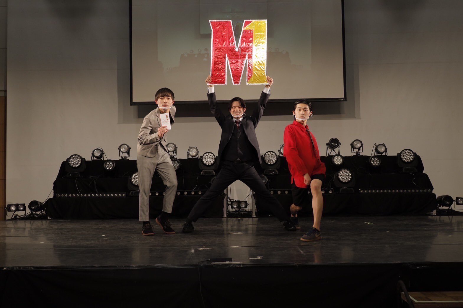 藤野 Fujinoakane Hos Twitter