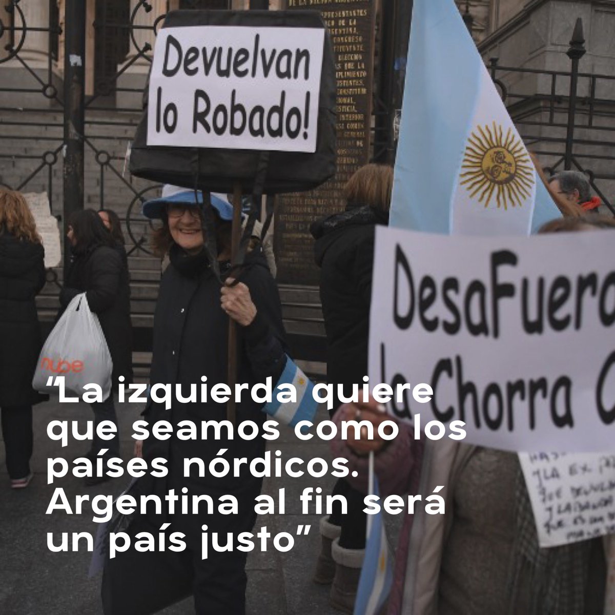 RNconKast's tweet photo. No seamos ilusos. Chile no puede caer en la trampa de la izquierda. https://t.co/VMwVHOiWvY