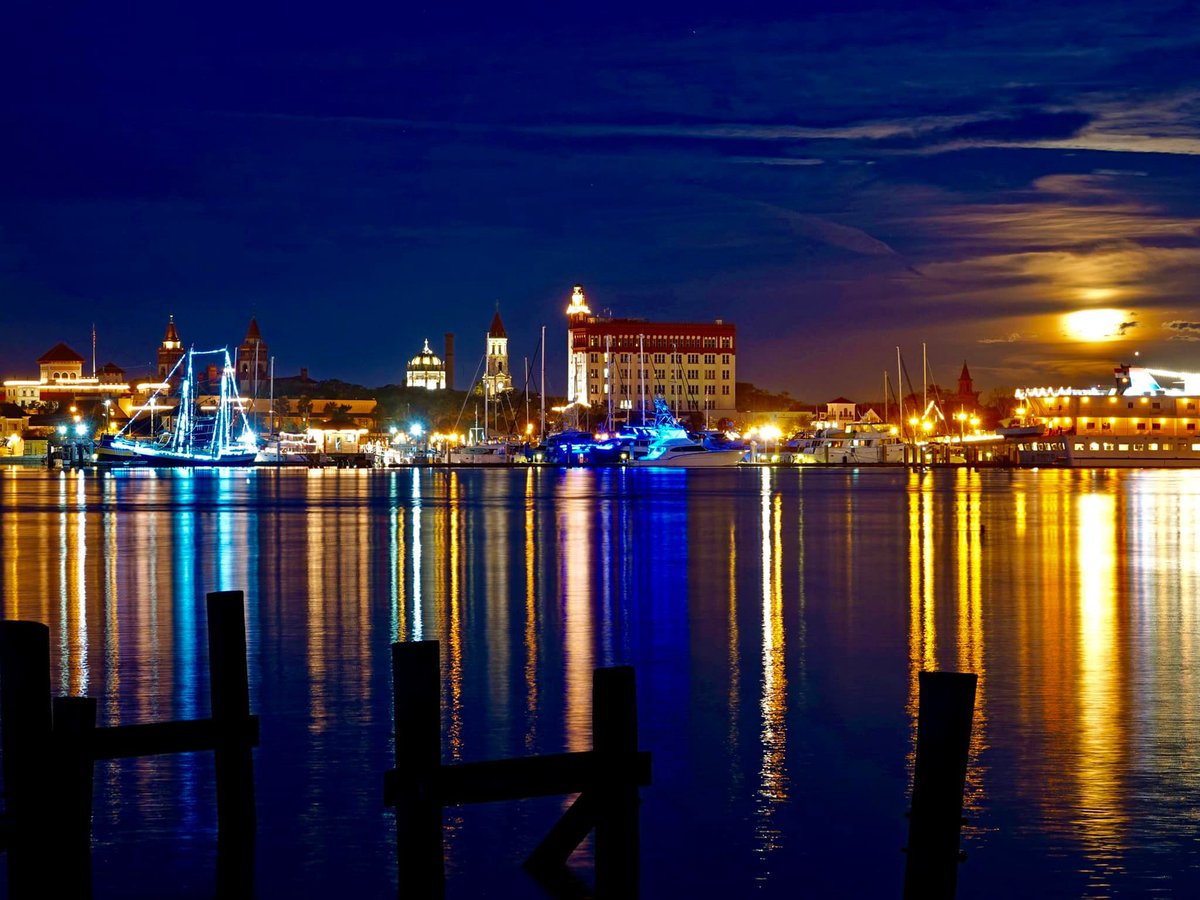 debjshaw's tweet photo. Last night. Image by Andy Ledner. #StAugustine #Floruda https://t.co/Ra8wqJ6BLb