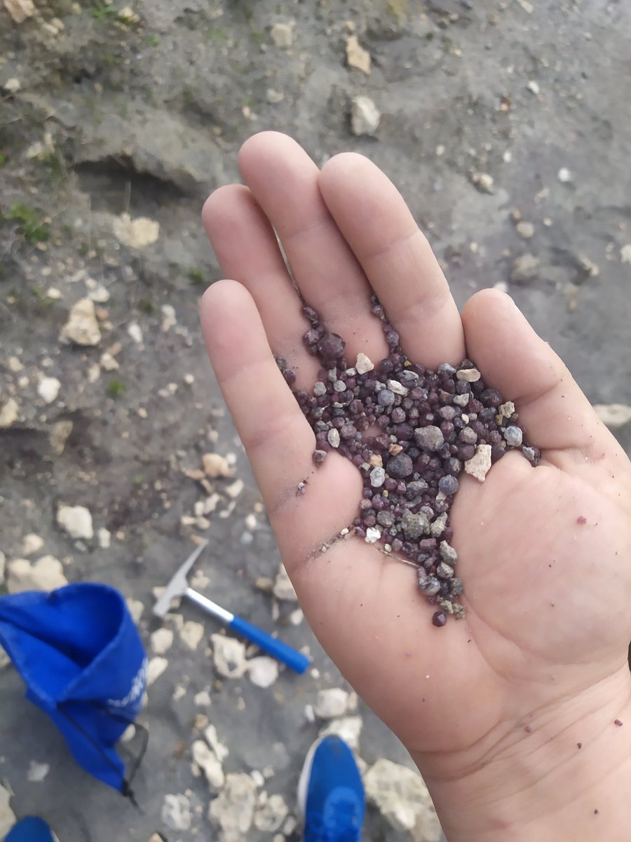 jose_hanibal's tweet photo. @CienciaDeSofa gracias por descubrirme sitios geológicamente interesantes a 50 kms de casa... https://t.co/Er3ifBX544