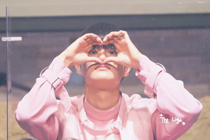 the_light0129's tweet photo. 211218 🪐❄️

#이대휘 #AB6IX https://t.co/cNF5rUQ3Co