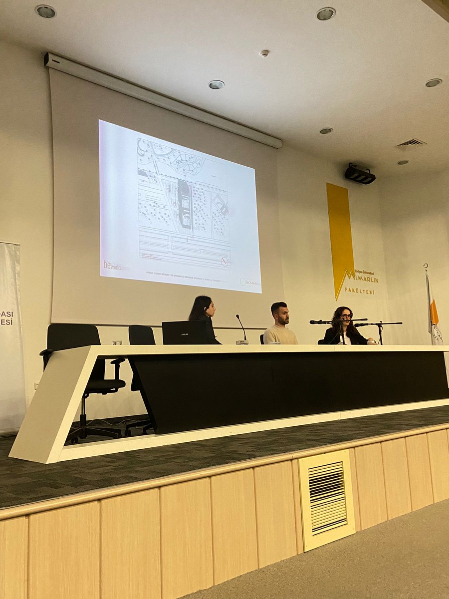 Ekip olarak Erciyes Üniversitesi'nde gerçekleşen "Güncel Mimarlık Tartışmaları : Yarışmalar" konulu panele katıldık. Hepimiz için çok keyifli ve öğretici bir panel oldu.