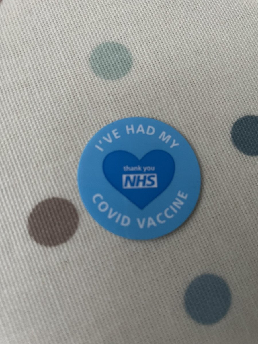 jonnyh207's tweet photo. As Iβm not some sort of flat earth weirdo Iβve had my covid booster #Covid_19 #booster #theearthisasphere https://t.co/JB0M2XIbdw