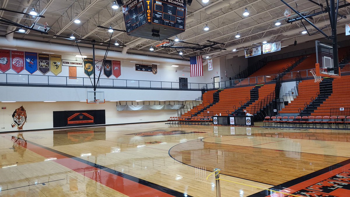 WvilleSports's tweet photo. Big thank you and shout out to our custodial crew at WHS for their hard work in ensuring the Rt. 66 Shootout is a success!  Ready to go for day 2.
@WayTigerPR @WaynesvilleHigh @WHSTigerHoops @WaynesvilleGBB https://t.co/BqzSGcwMyY