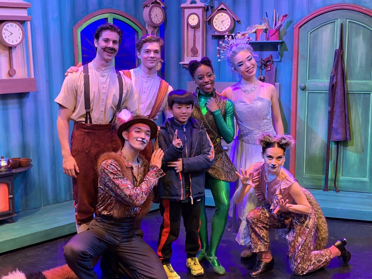 chrisdysonHT's tweet photo. On the 14th Day of Christmas my @ParklandsLeeds gave to me 120 lunches and Pinocchio by @northernballet
Well what a treat on the first day of the Christmas break as we open our doors to one of the UKs largest Ballet Troups. After taking 20 hours to build the world class stage1/2 https://t.co/IApgW732Fs