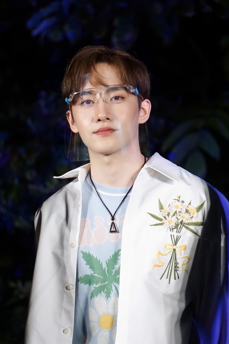 PinkBlossom29's tweet photo. วันนี้สนุกมากเลย
แล้วเจอกันใหม่น๊า
#MSIWAT
#ส่งร้อนเสิร์ฟรักBITEME
#BITEMETHESERIESFANSDAY https://t.co/lA6ZqUrJ5F
