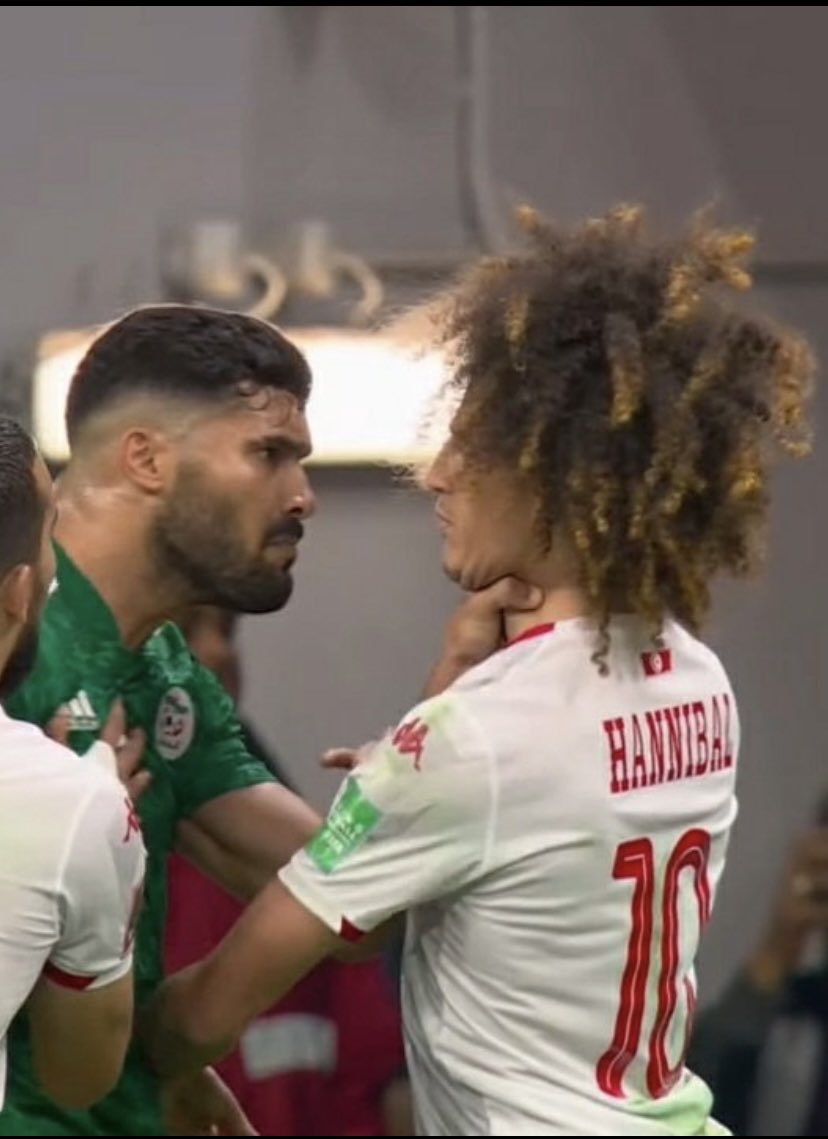 rqfs_dz's tweet image. Elle veut quoi kheira hamraoui #TUNALG