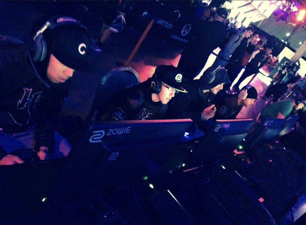 IBrownRice's tweet photo. 5 years ago… T32 run at #MLGVegas w Apache, AxenT_God &amp; @_Jmoney264 https://t.co/iiB28j8kdo