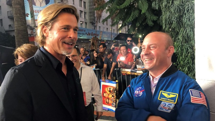 Happy Birthday, Brad Pitt!
I really enjoyed working with you on (He\s the guy on the left.) 