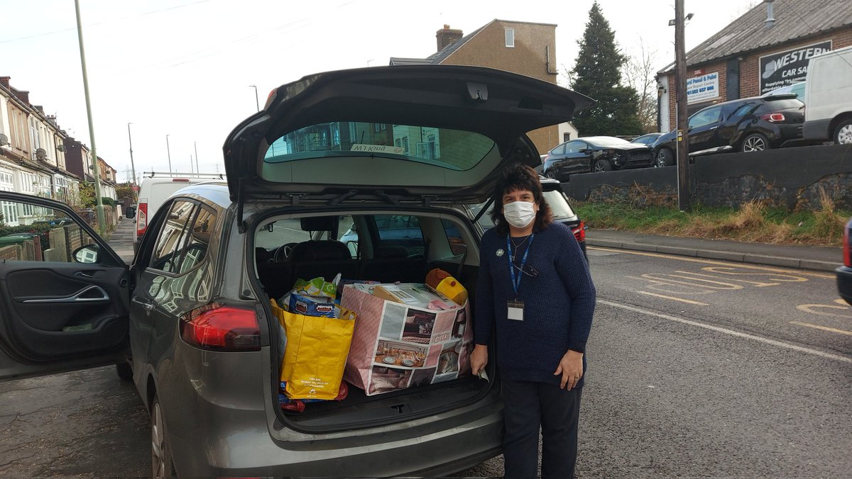 DartfordDeeds's tweet photo. Great to donate to @wearebeams with #DartfordToyAppeal again https://t.co/aGU0VeA6uN
