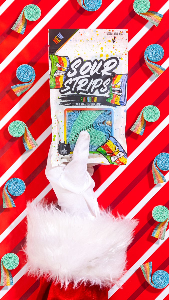 🎁 12 Days Of Giveaways #6 🎁

Santa told US to tell YOU that he prefers Sour Strips this year 😏 

Free candy, anyone? ⤵️
🎅 Retweet 
🎅 Follow us 
🎅 Let us know your favorite holiday dessert in the comments 

We'll reply to the winning comment TOMORROW at 11:30am EST! 🥳