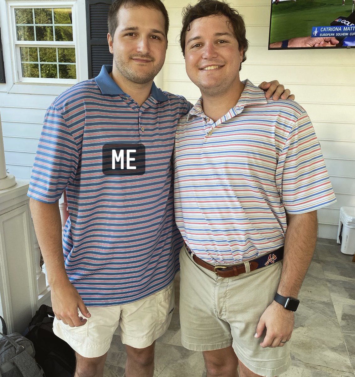 YoFlares's tweet photo. Anyone else have a twin? 🤔 https://t.co/2e8xrdyV4V