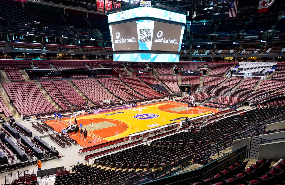 Capital One Orange Bowl tweet media