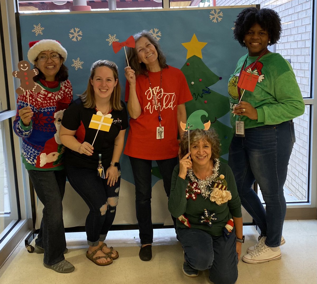 ⁦⁦<a href="/townleytorches/">TownleyTorchlighters</a>⁩ #Merry Christmas to all.