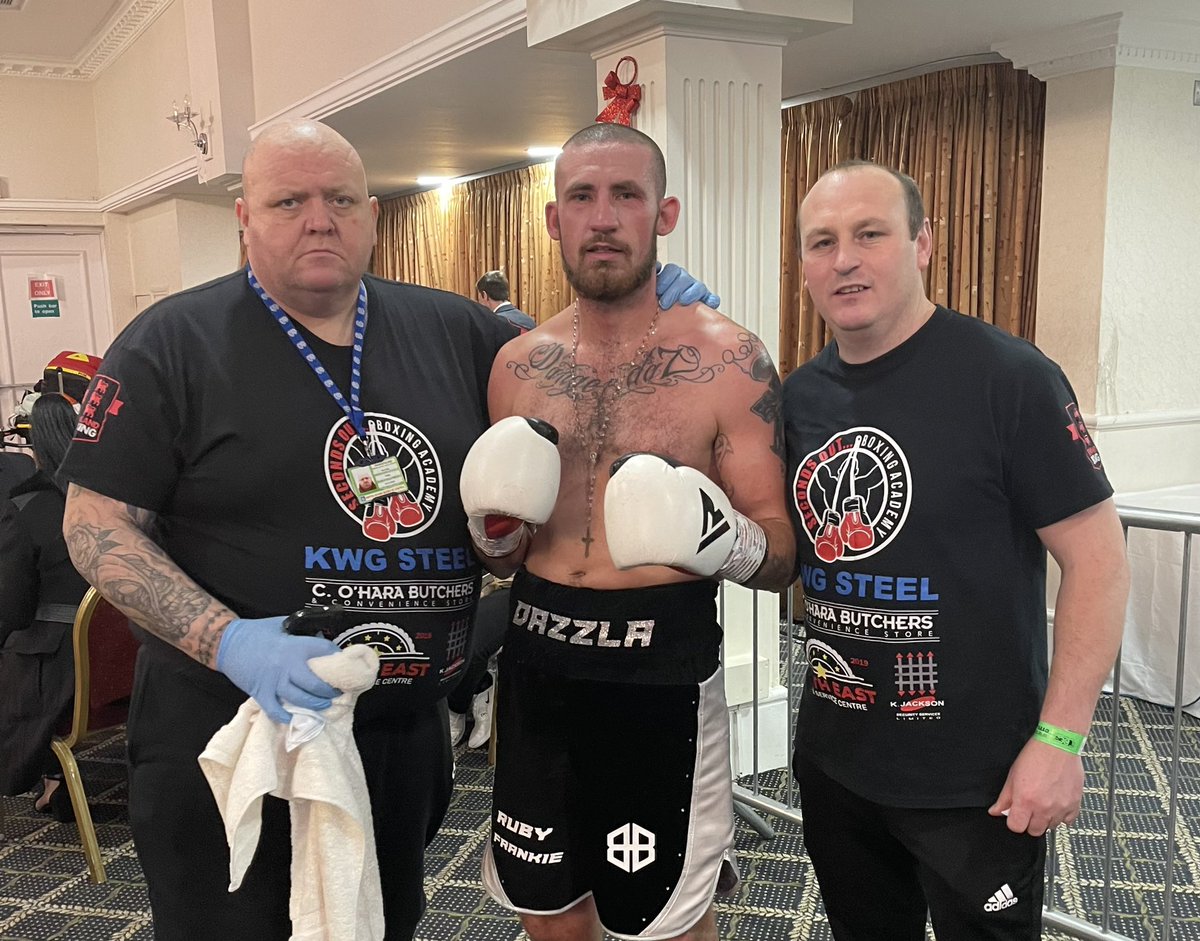 SecondsOutBA's tweet image. 2 years out of ring Darren Surtees came back and beat a really tough Russian in Birmingham last night. Won easy and can’t wait for a busy 2022 with him