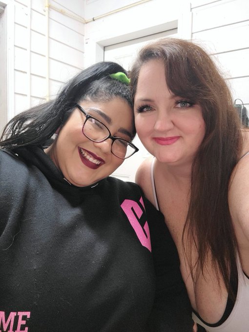 Yay more friends today! 😊 @crystalbluexxx https://t.co/OzIHhDj2w8<a class="tags" href="/tag/crystalbluexxx">@crystalbluexxx</a><a href="/tag/tittytuesday"class="tags"><span>#tittytuesday</span></a><a href="/tag/giantess"class="tags"><span>#giantess</span></a><a href="/tag/sizetwitter"class="tags"><span>#sizetwitter</span></a>