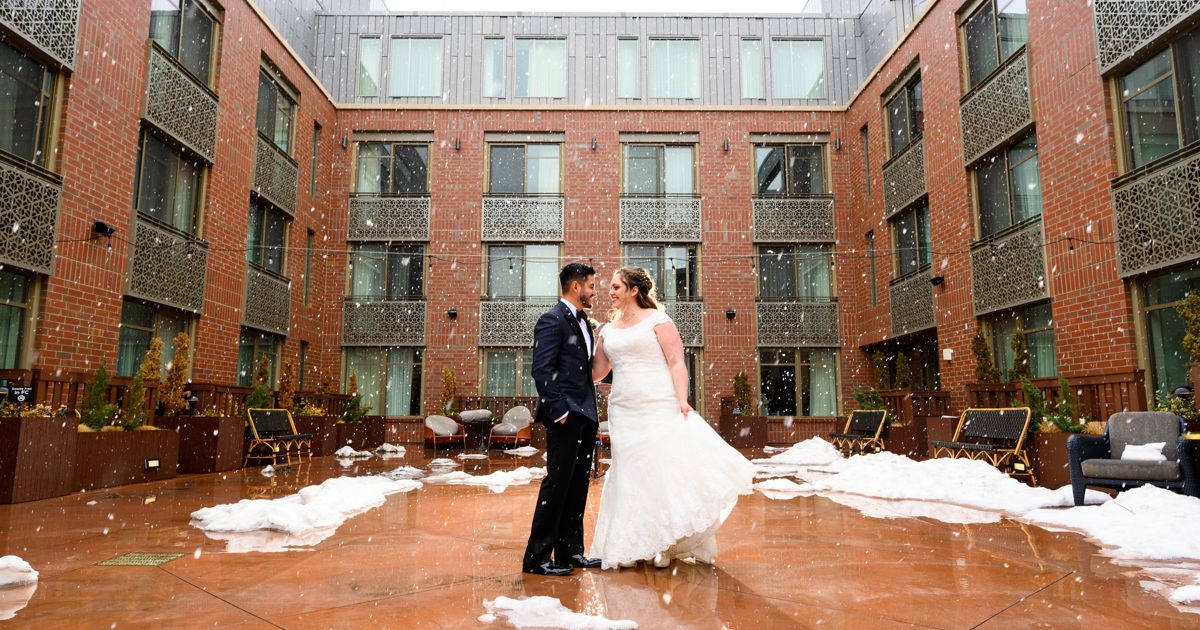 Throwback to a very cute wedding and the most snow we've seen this season so far💗