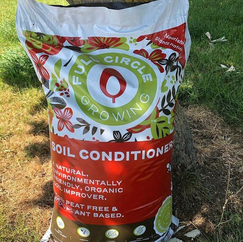 FullGrowing's tweet photo. Recently we have been hearing  a lot about contaminated gardening products. Proud to say we have 100% traceability so know our products contain no aminopyralid. 

Have confidence in what you buy.

#natural  #fullcirclefarming #buybritish #woodfarm https://t.co/Qv7QHDeK2K