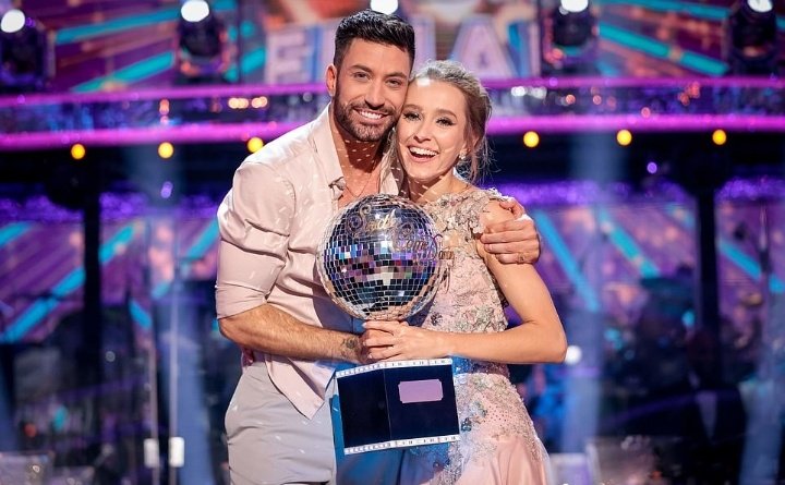 Congratulations to @RoseAylingEllis and <a href="/pernicegiovann1/">Giovanni Pernice</a> on winning Strictly Come Dancing 2021! What an extraordinary series. #StrictlyFinal