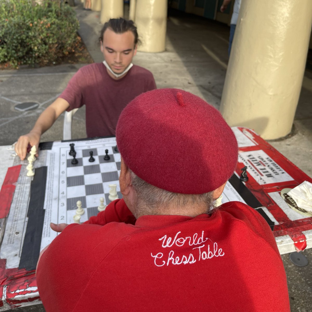 JudeAcers's tweet photo. WEARING CUSTOM CHESS FASHION 🎄😎 https://t.co/C1OHzzXZdV
