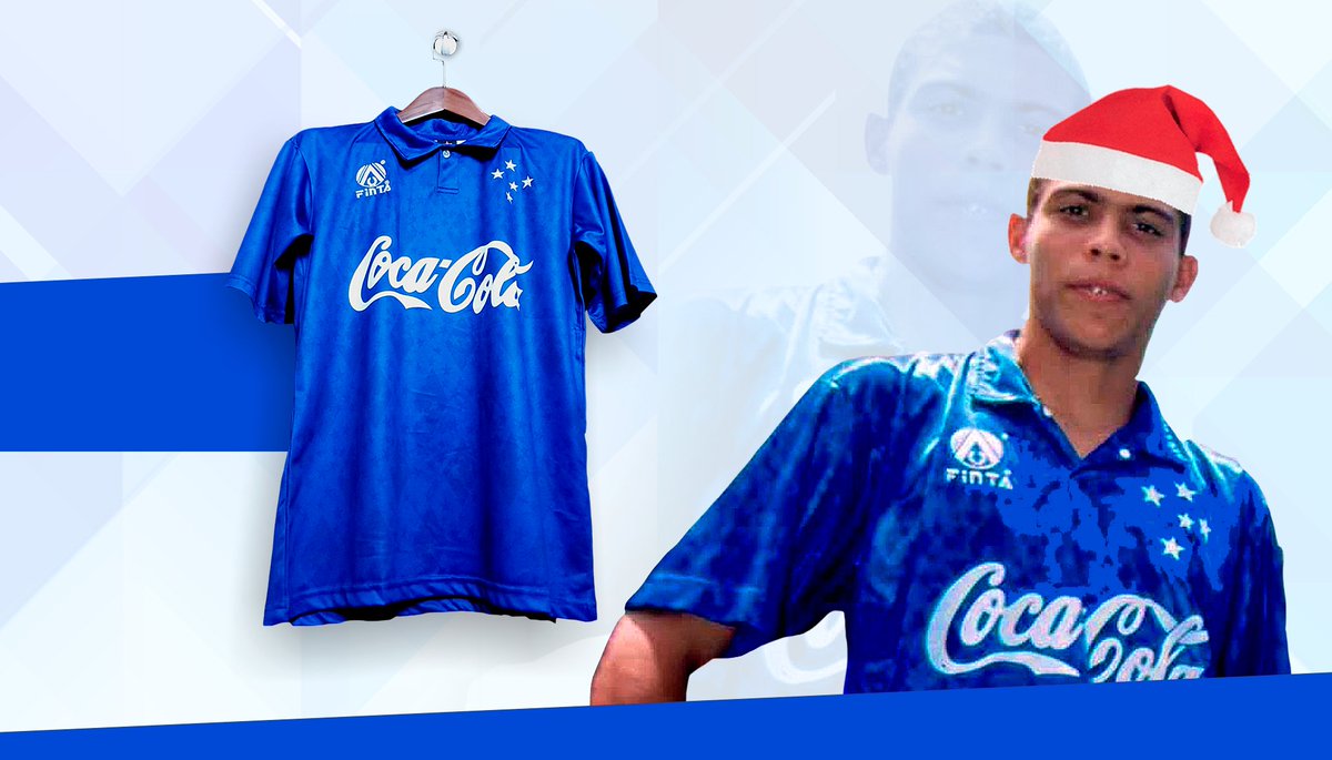 lucaslimapv's tweet photo. sorteio da camisa retro da epoca do ronaldo vai ser no mesmo modelo da camisa do centenario... é só dar RT aqui pro aplicativo do sorteio escolher o ganhador! sorteio dia 25, no natal! 🎅🎄 https://t.co/o2gnXtPZl5