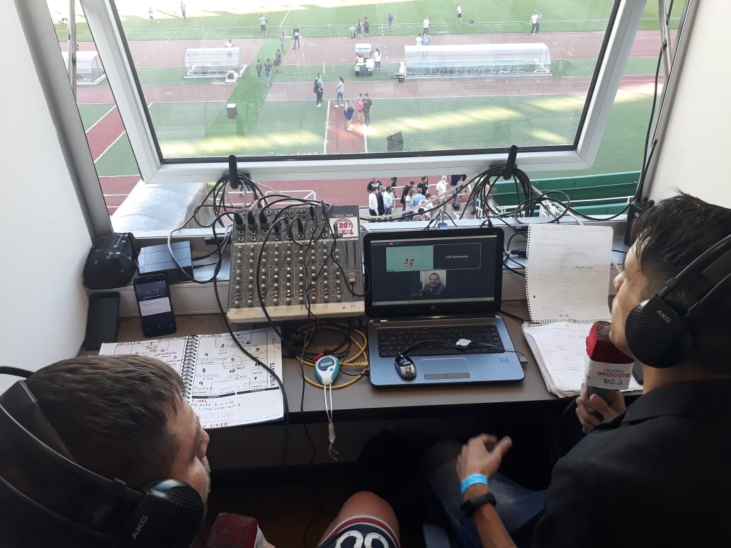 En el aire: #Belgrano vs. #Claypole, la gran final del fútbol femenino!

Radio en Vivo 📻▶ youtu.be/83KBf1QPSUg